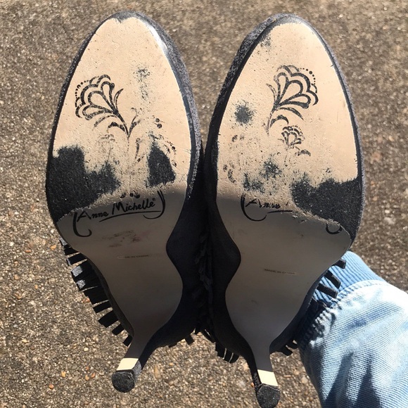 ANNE MICHELLE Gray Moccasin Heel Booties - Picture 8 of 8